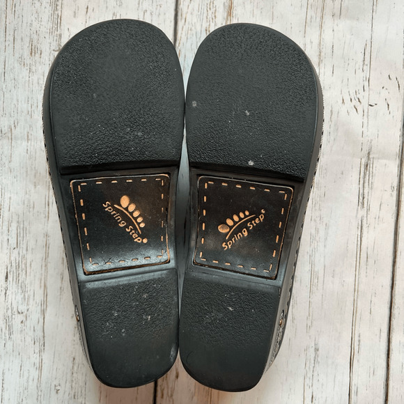 Spring Step Burbank slip on brown embossed shoes Size 9.5 - Picture 11 of 12